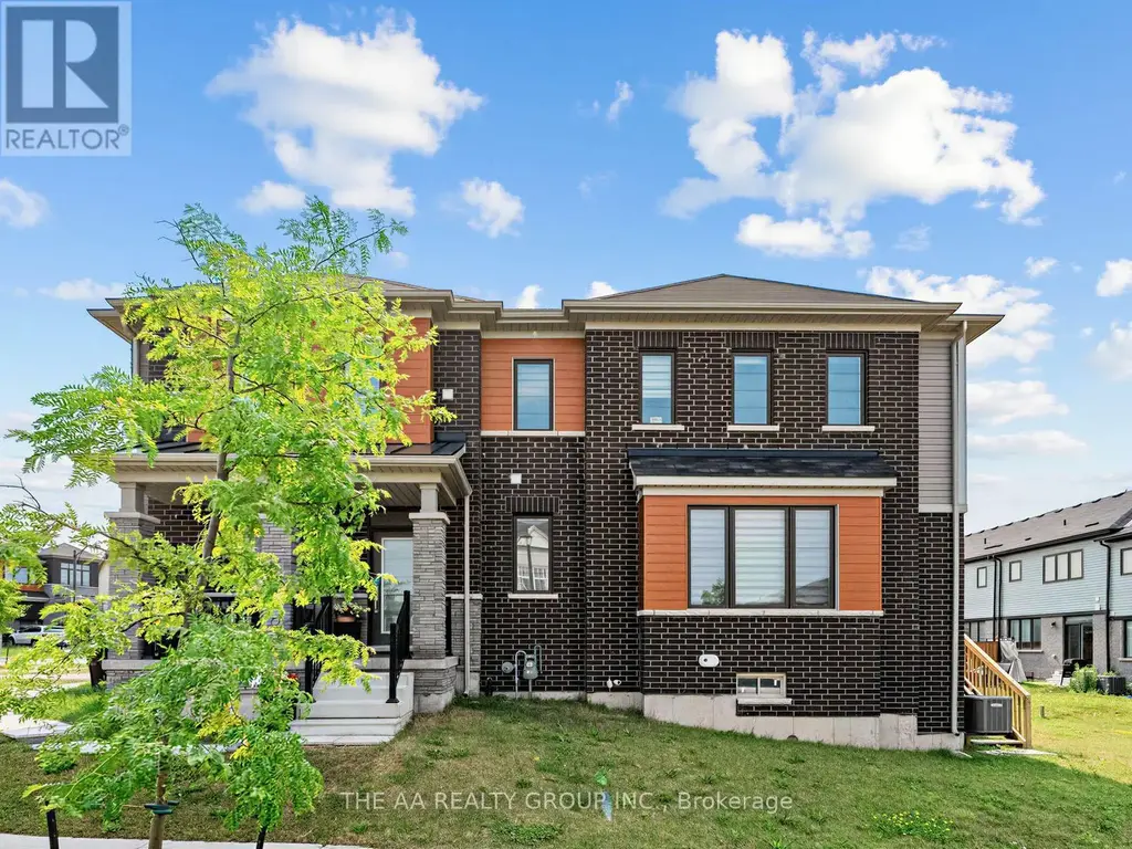 43 Eva Drive W, Woolwich