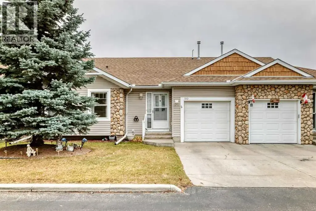 110 Freeman Way Nw, High River