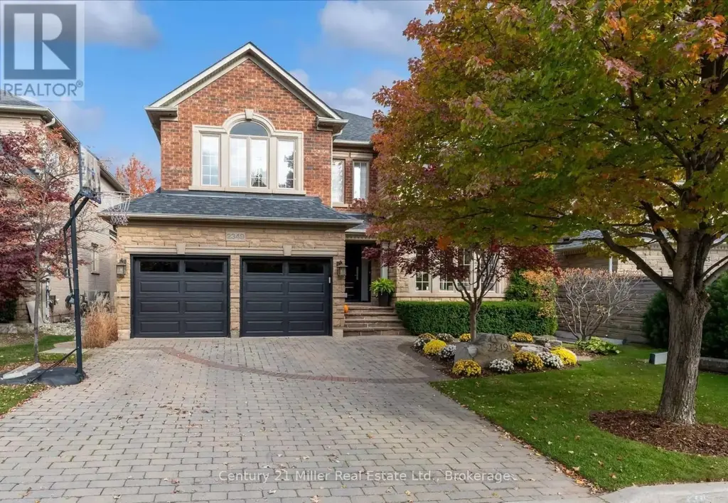 2349 Presquile Drive, Oakville (JC Joshua Creek)