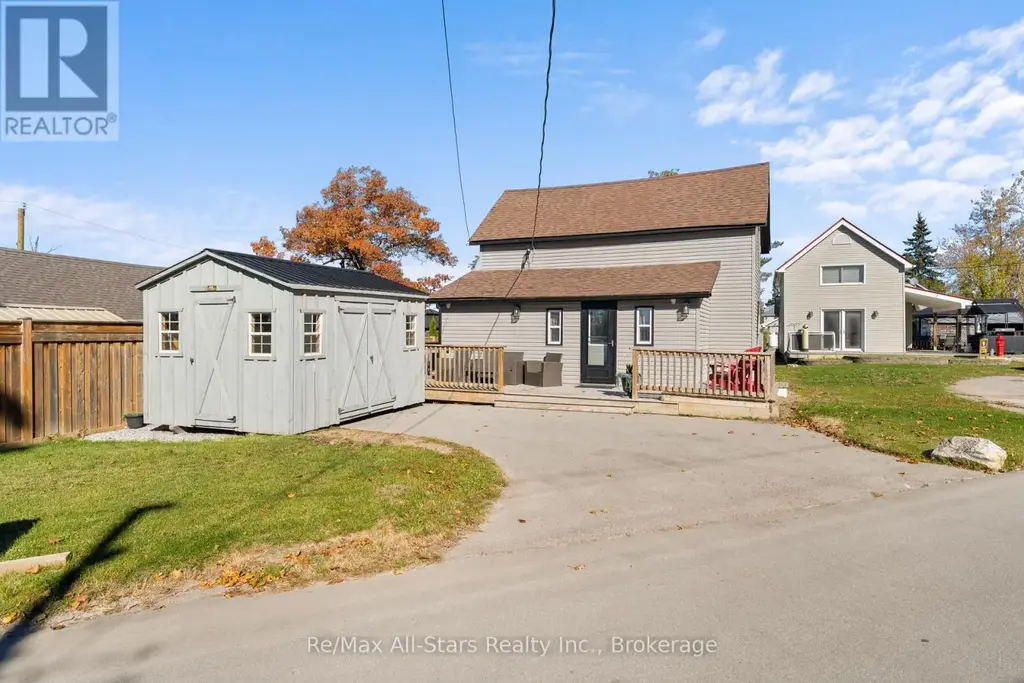 42 Pavillion Road, Kawartha Lakes (Verulam)