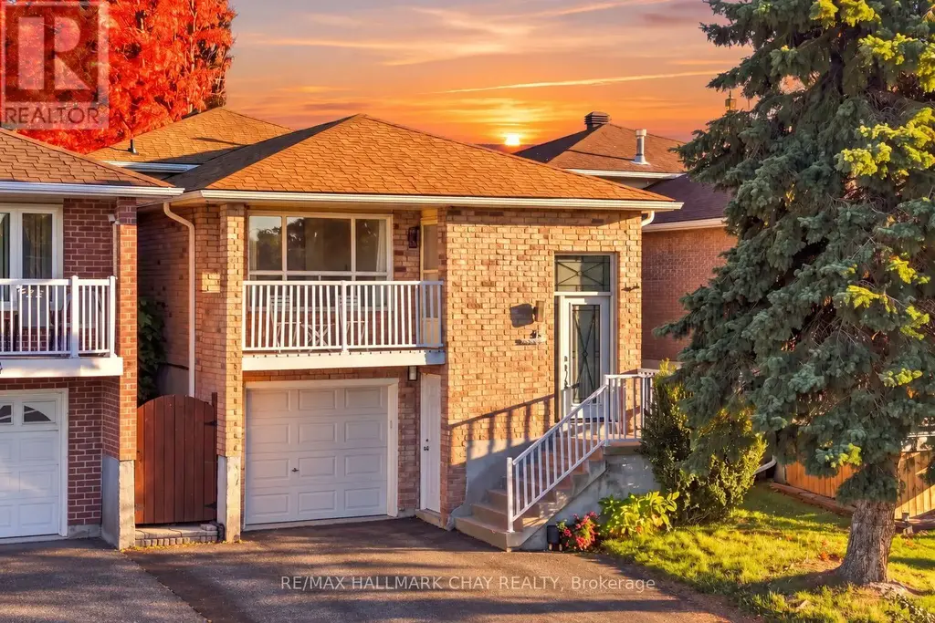 61 Turner Court, Bradford West Gwillimbury (Bradford)