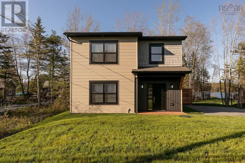 495 Highway 1, Mount Uniacke