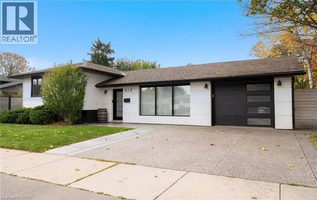 614 Walkers Line, Burlington