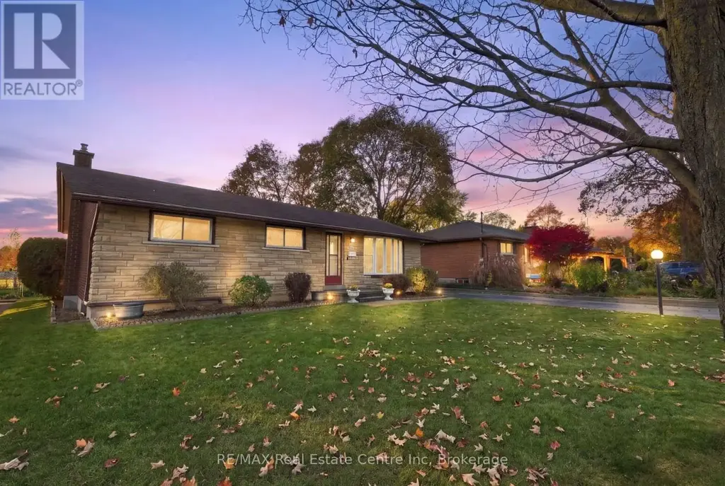 43 Ottawa Crescent, Guelph (St. George's)