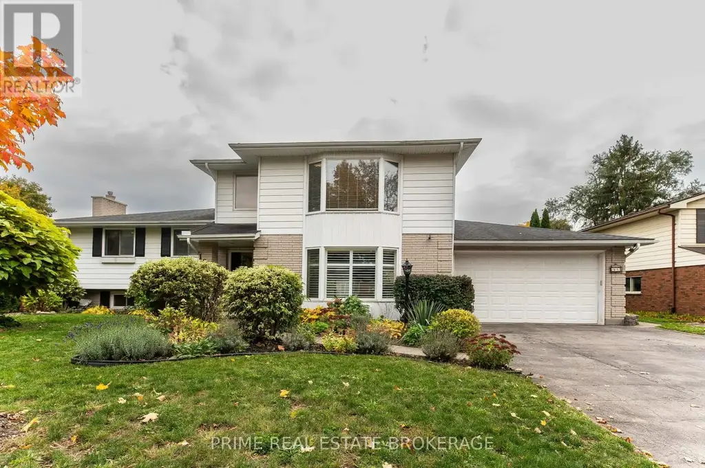 102 Glenburnie Crescent, London North (North H)