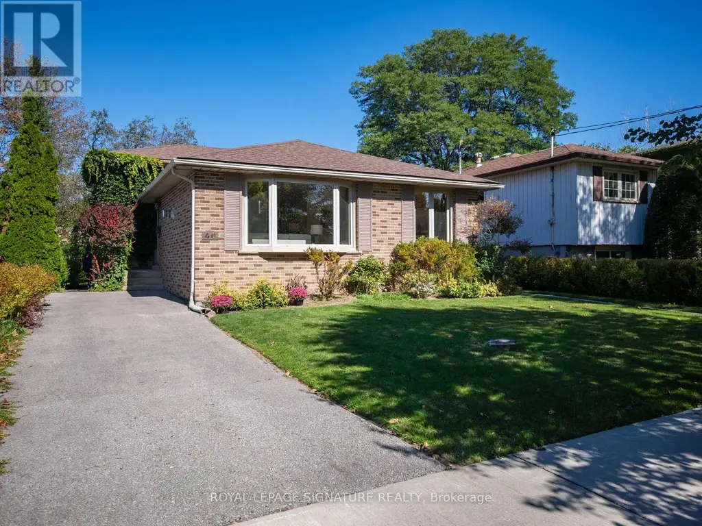 46 Manorglen Crescent, Toronto (Agincourt South-Malvern West)