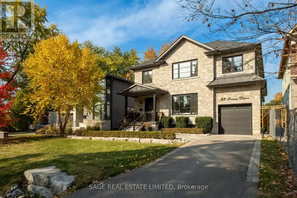 22 Lesmar Drive, Toronto (Princess-Rosethorn)