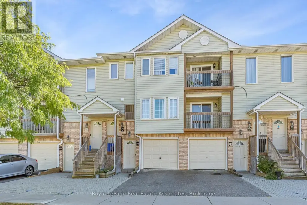 30 Stewart Maclaren Road, Halton Hills (Georgetown)