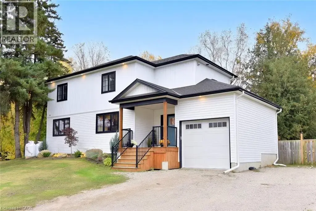 4030 Highway 6 Highway, Puslinch