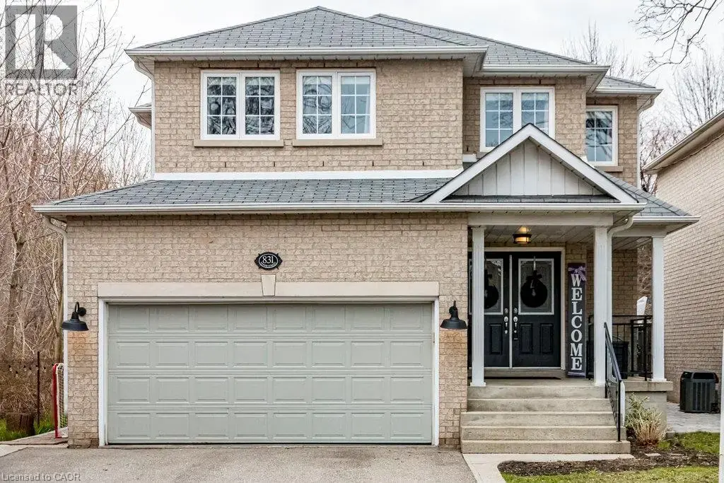 831 Tenth Street, Mississauga