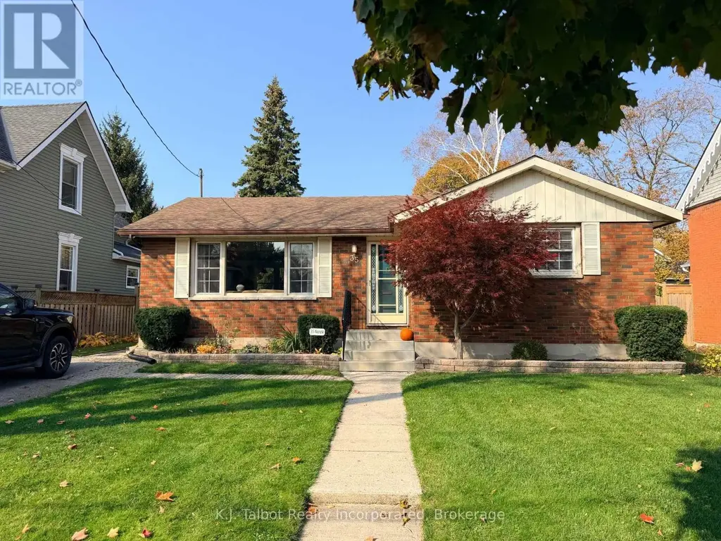 35 Napier Street, Goderich (Goderich (Town))