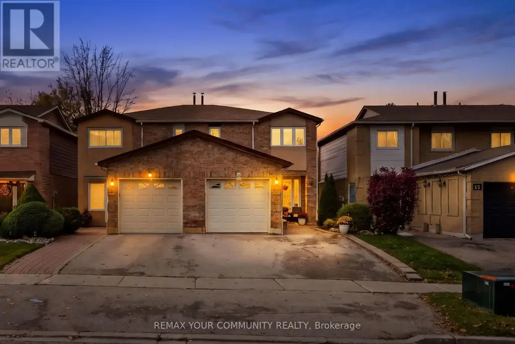 14 Ashcroft Court, Vaughan (East Woodbridge)