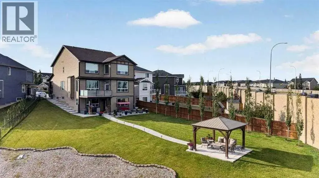 40 Sherwood Manor Nw, Calgary