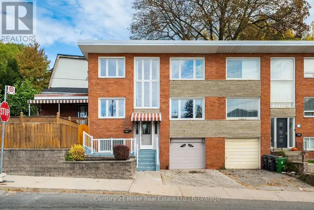 347 Kenilworth Avenue, Toronto (The Beaches)