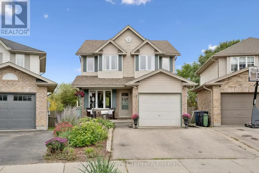 67 Cedarvale Avenue, Guelph (Grange Road)