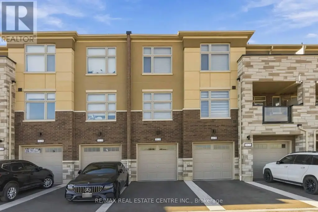 31 - 35 Fieldridge Crescent Unit Crescent, Brampton (Sandringham-Wellington North)