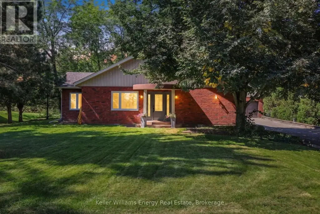 60 Bayside Avenue, Tay
