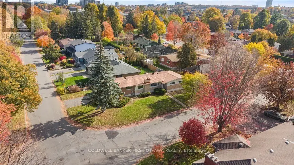 703 Windermere Avenue, Ottawa
