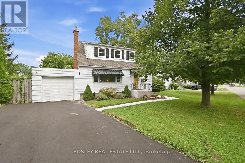 17 Winston Road, St. Catharines (Carlton/Bunting)