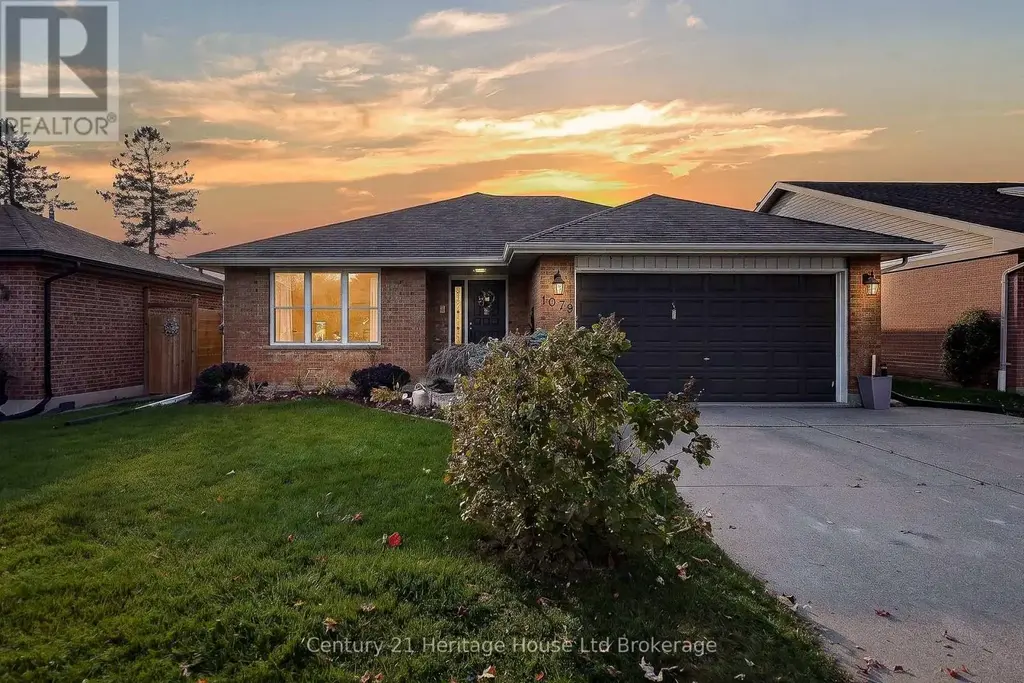 1079 Pearson Drive, Woodstock (Woodstock - North)