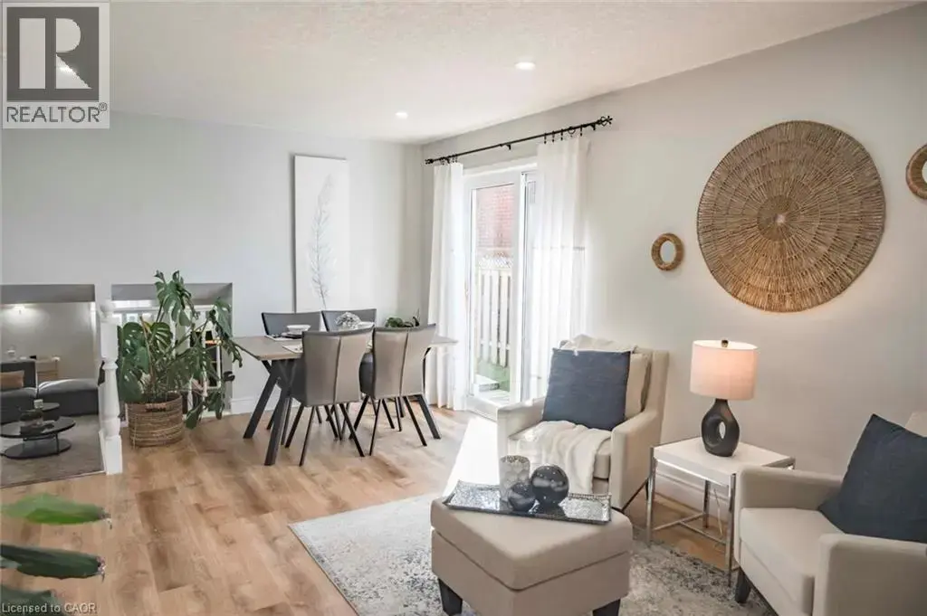 729 Fairway Court, Kitchener