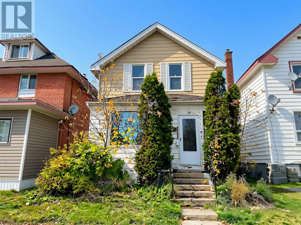 36 Cathcart St, Sault Ste. Marie