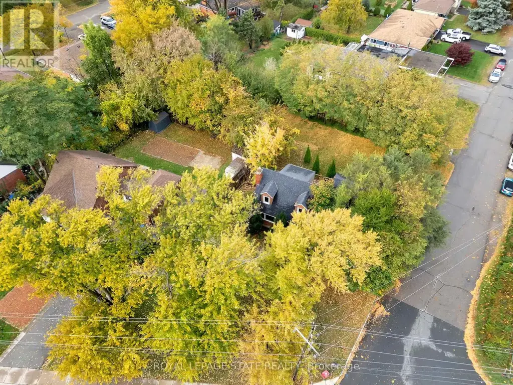 121 King Street E, Hamilton (Stoney Creek)