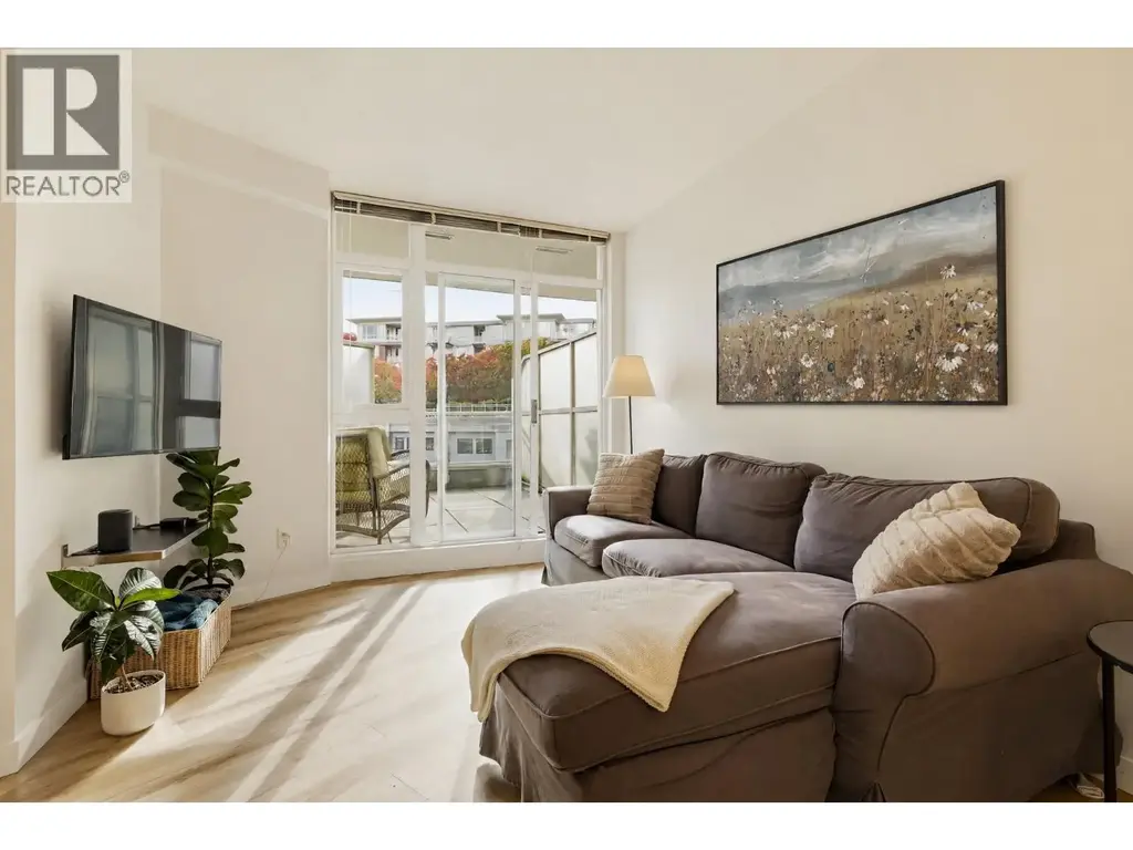 321 4028 Knight Street, Vancouver