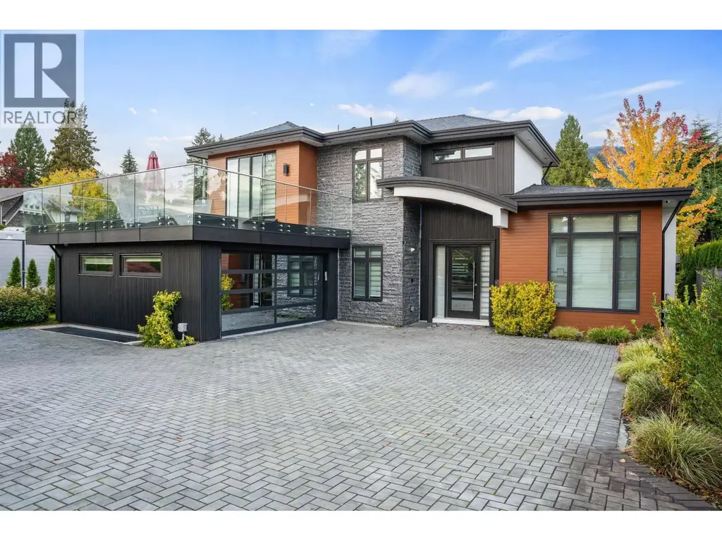 3560 Highland Boulevard, North Vancouver