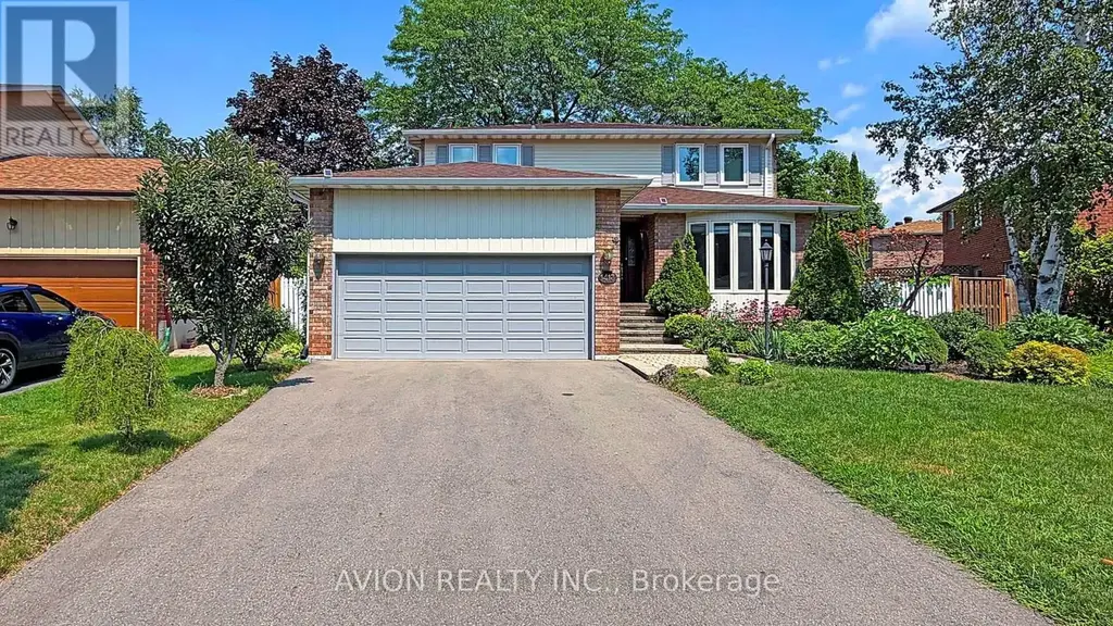 1413 Harmsworth Square, Oakville (FA Falgarwood)