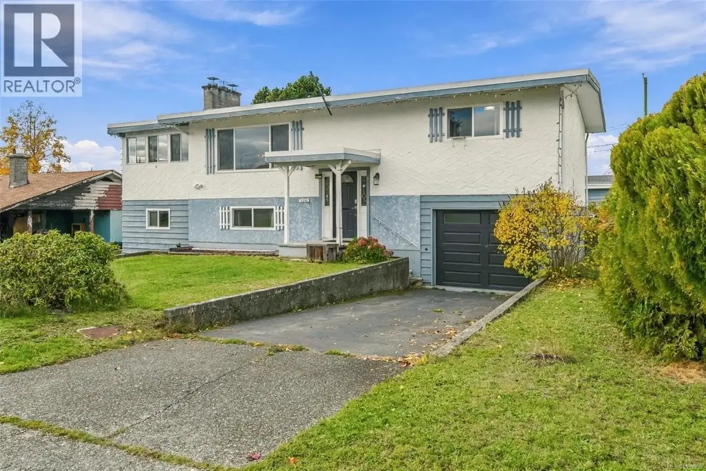 5390 Haslam Dr, Port Alberni