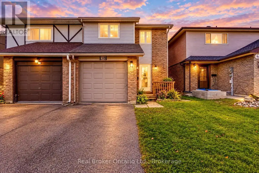 38 Christie Crescent, Barrie (Letitia Heights)
