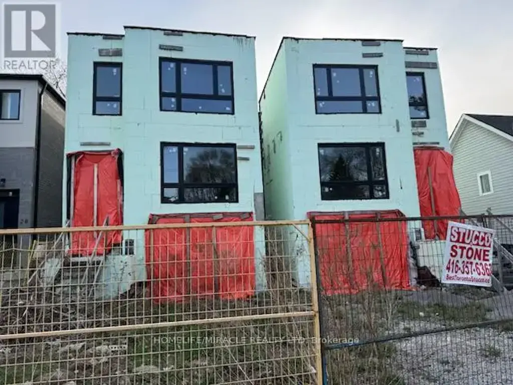 42 August Avenue, Toronto (Oakridge)