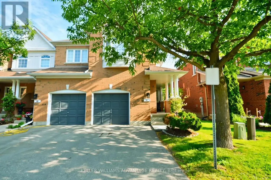 11 - 190 Harding Boulevard W, Richmond Hill (North Richvale)