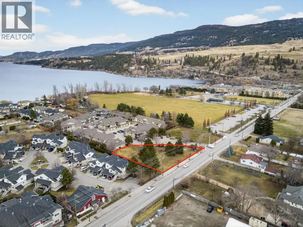 3318 Woodsdale Road, Lake Country