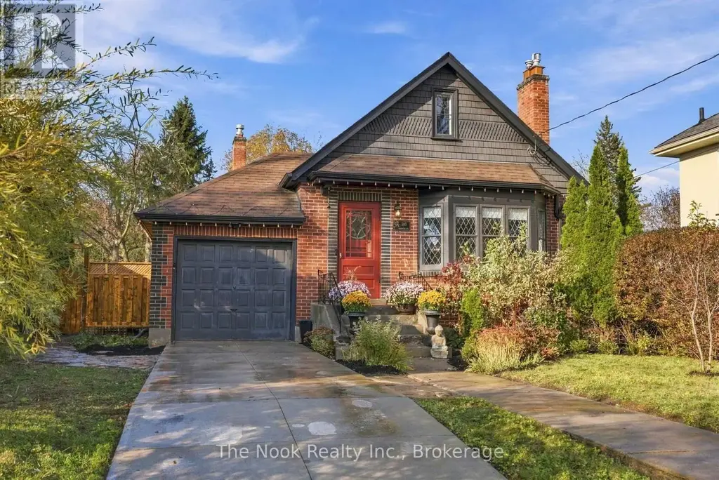 580 Homewood Avenue, Peterborough (Town Ward 3)