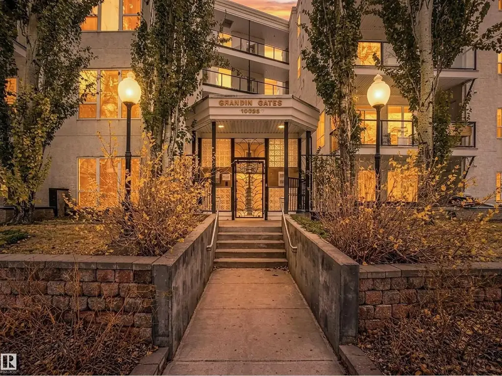 #121 10023 110 St Nw, Edmonton