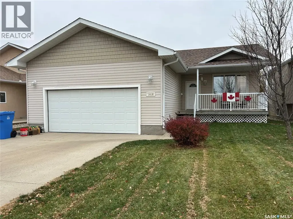 1618 2nd Street, Estevan