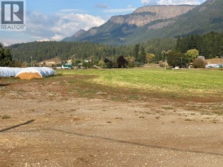 118 Enderby-grindrod Road. Enderby, British Columbia