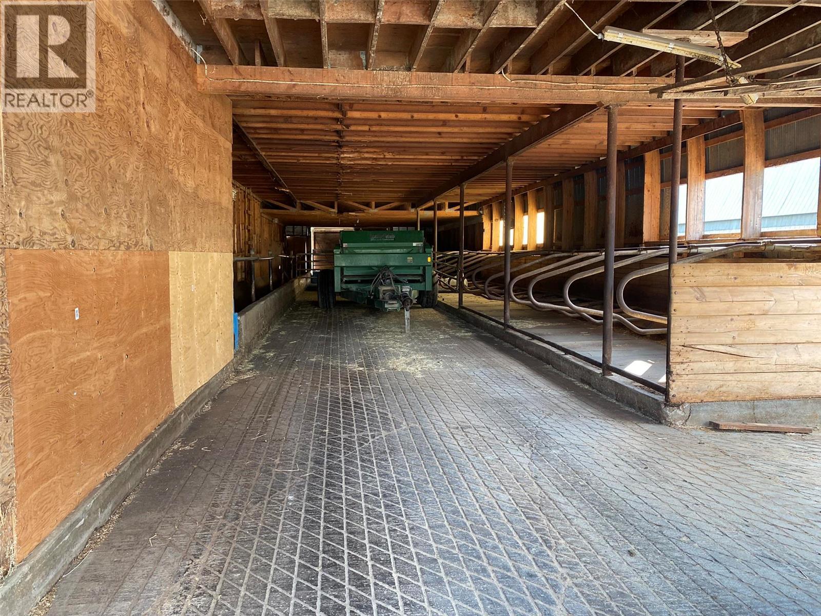 118 Enderby-grindrod Road. Enderby, British Columbia