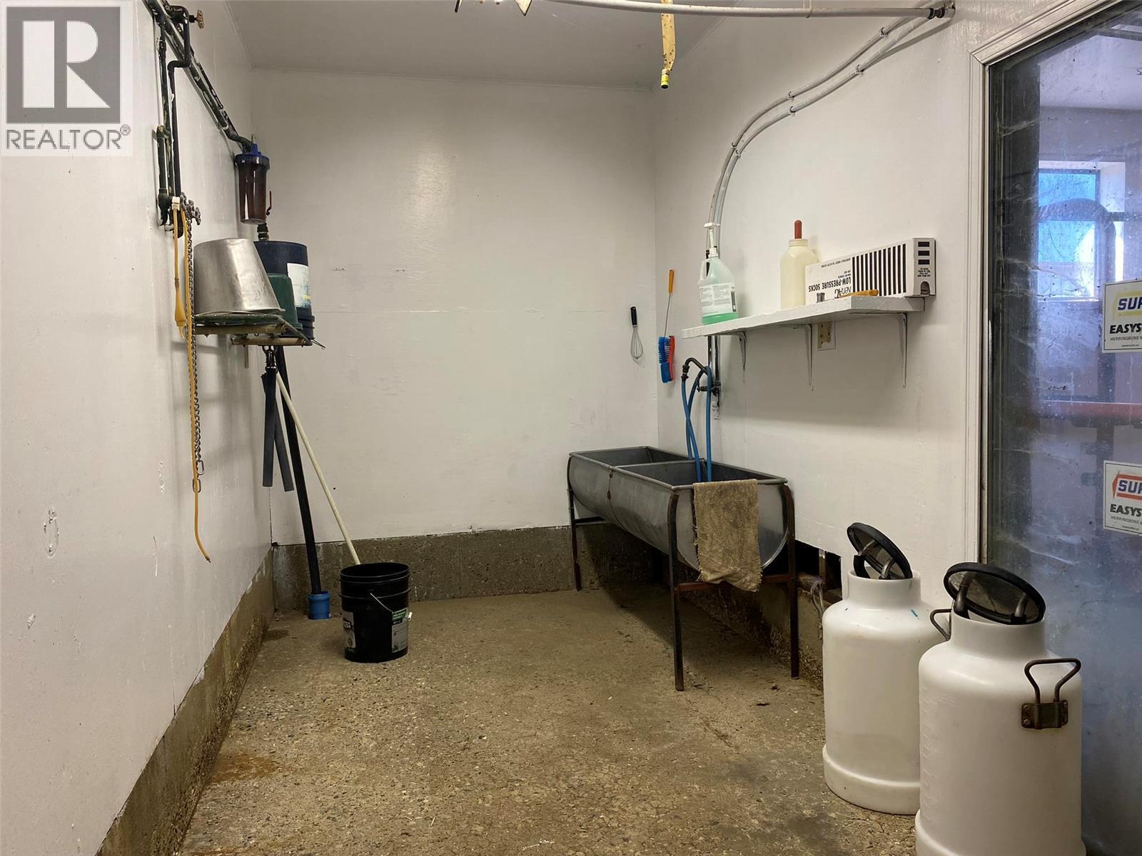 118 Enderby-grindrod Road. Enderby, British Columbia