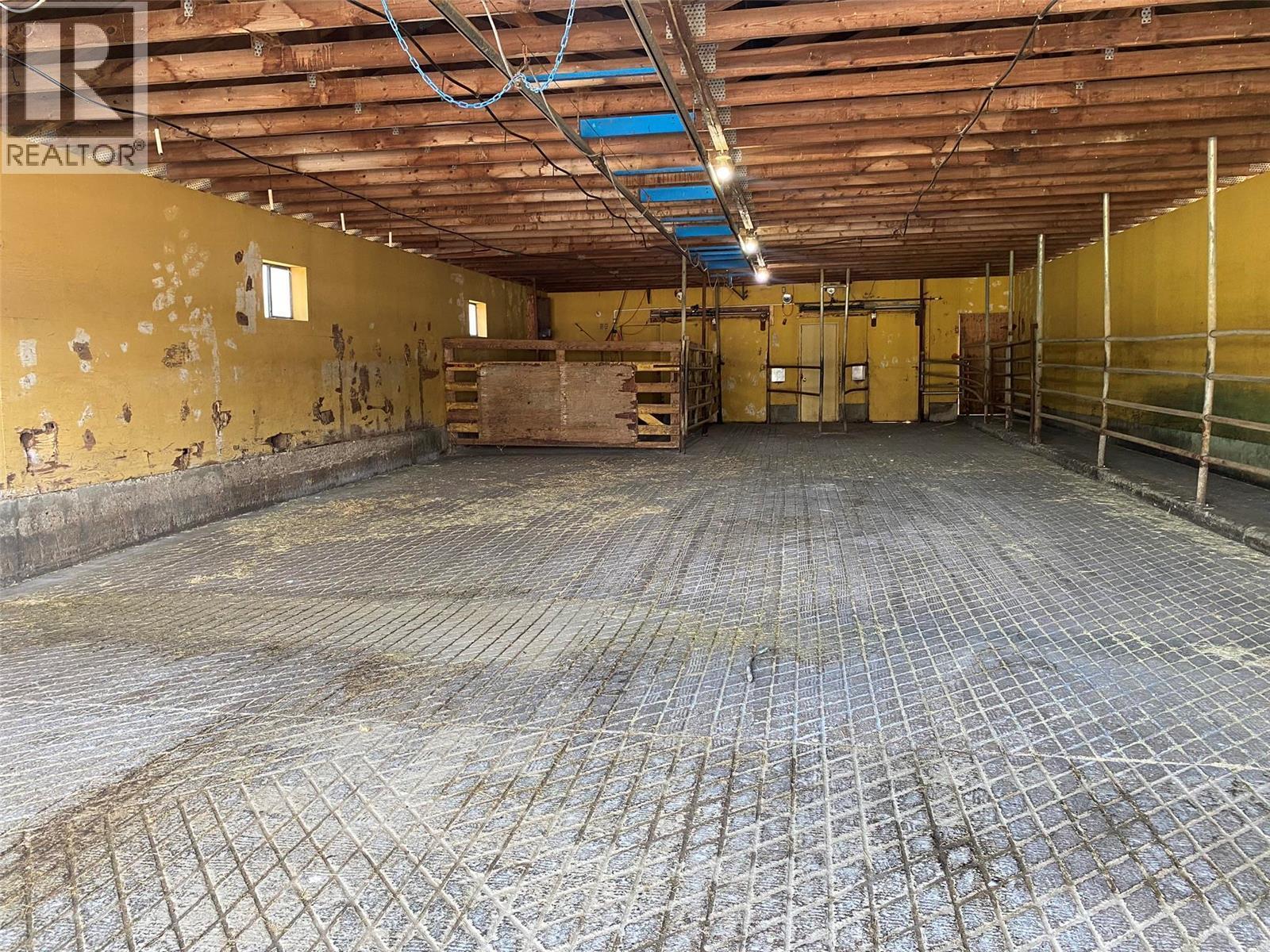 118 Enderby-grindrod Road. Enderby, British Columbia