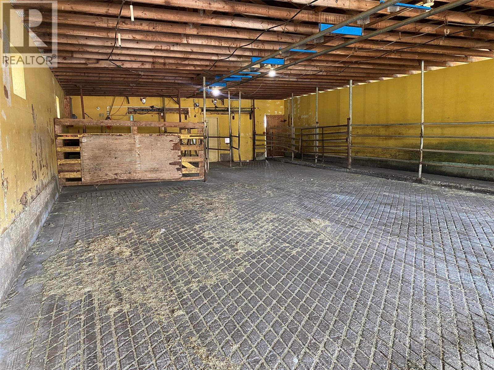 118 Enderby-grindrod Road. Enderby, British Columbia