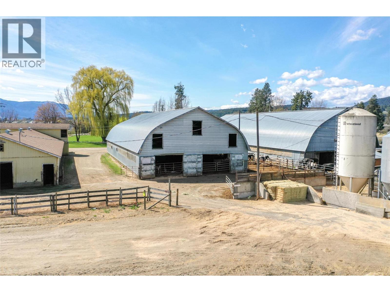 118 Enderby-grindrod Road. Enderby, British Columbia