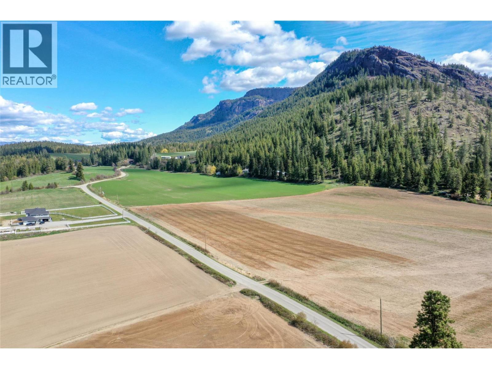 118 Enderby-grindrod Road. Enderby, British Columbia