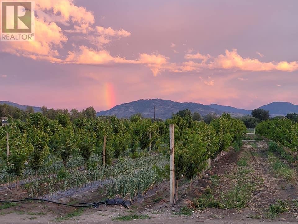 166 Park Rill Road. Oliver, British Columbia