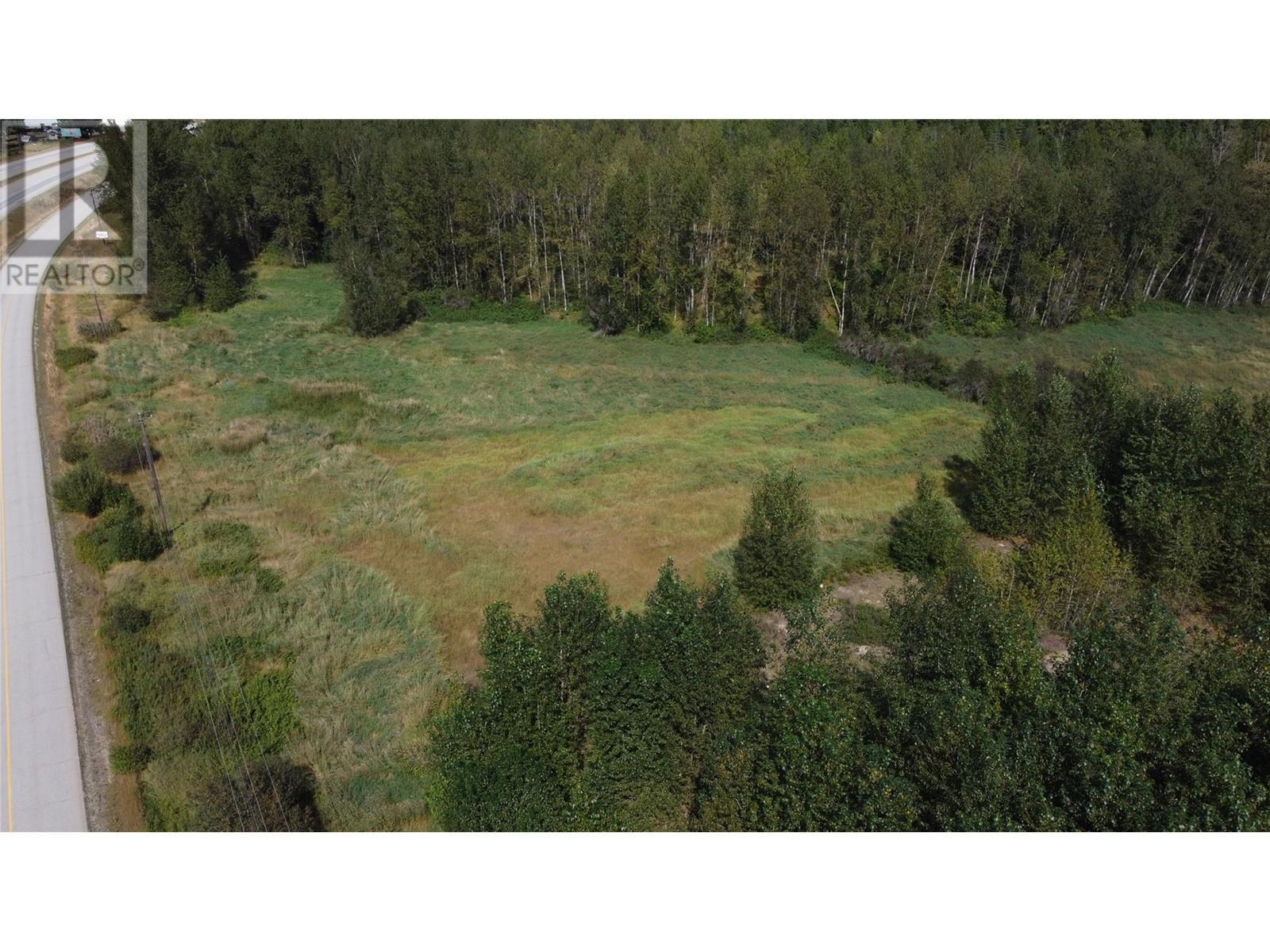 Lot 2 Oxbow Frontage Road. Malakwa, British Columbia