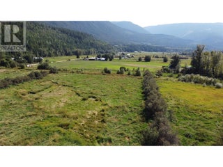 Lot 2 Oxbow Frontage Road. Malakwa, British Columbia
