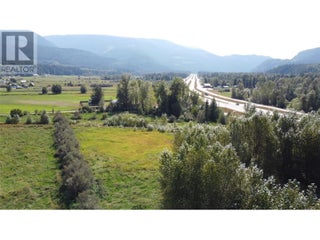 Lot 2 Oxbow Frontage Road. Malakwa, British Columbia