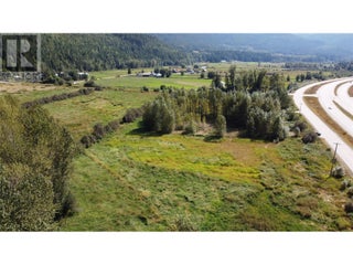 Lot 2 Oxbow Frontage Road. Malakwa, British Columbia